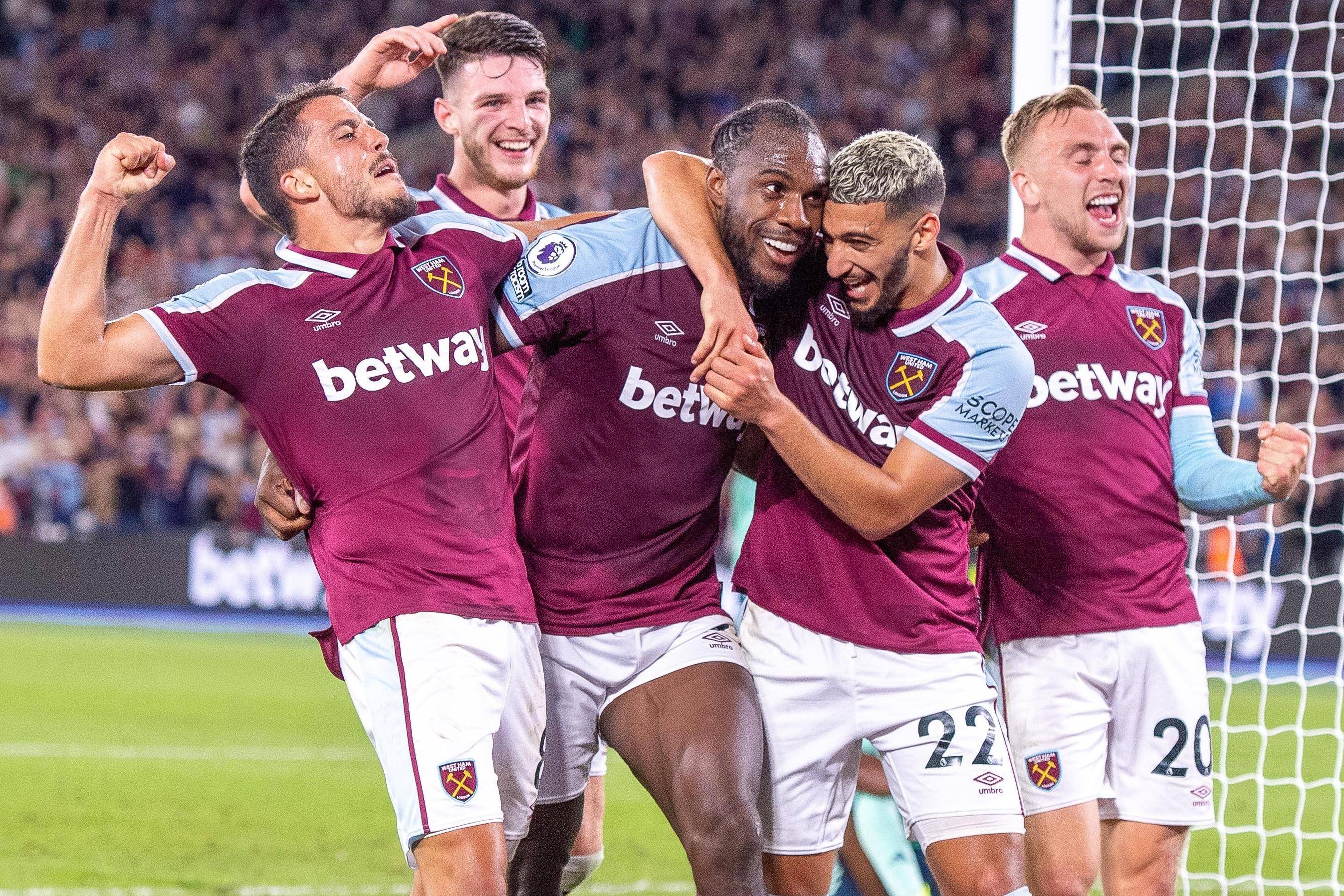 黑马球队表现出色，击败实力强劲对手