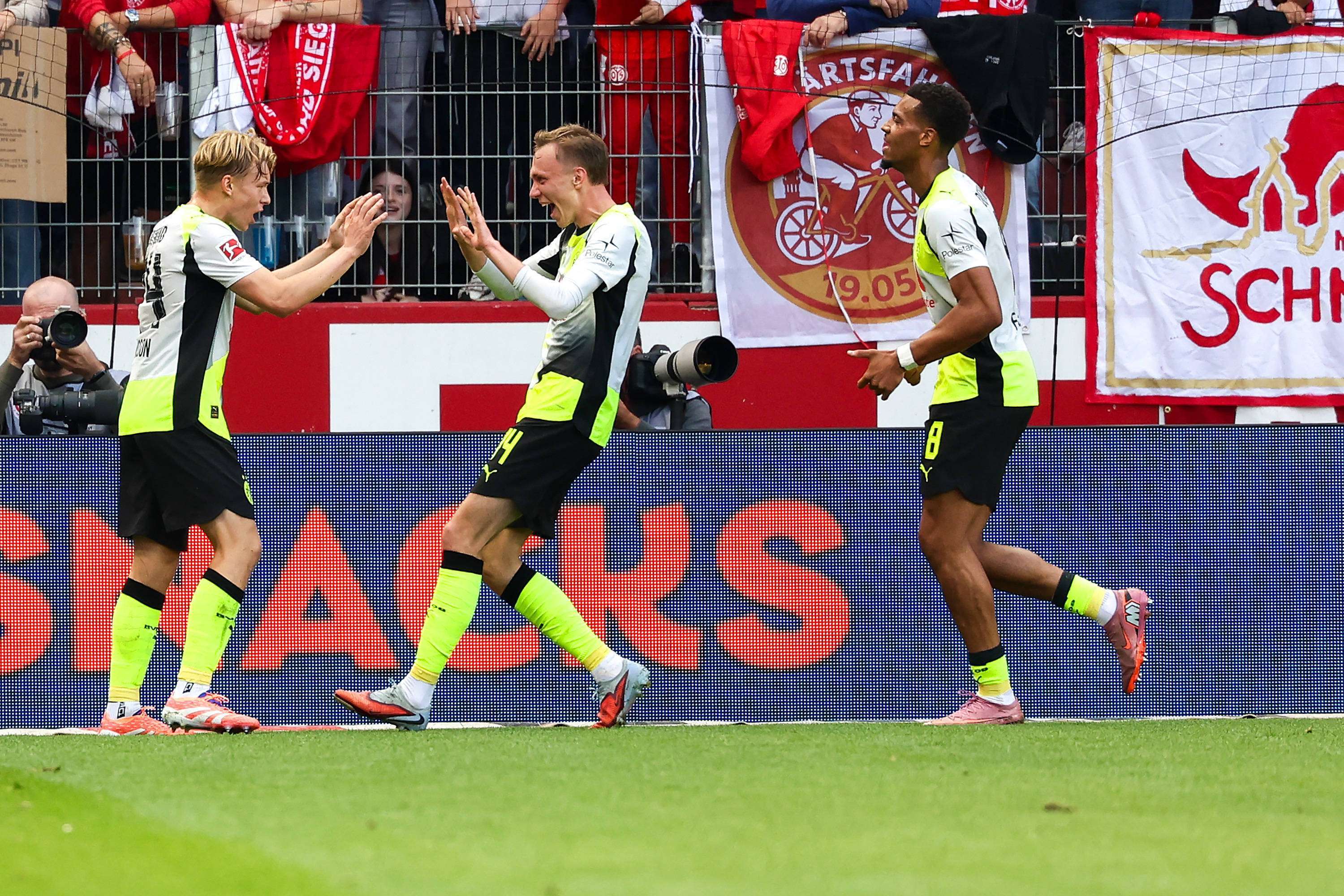 莱比锡击败沃尔夫斯堡保持德甲前三