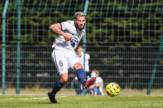 亚眠主场胜图卢兹，保持不败纪录的简单介绍